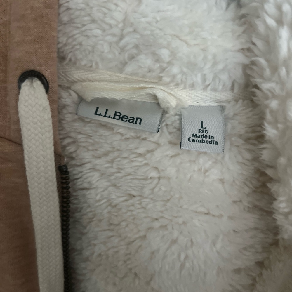 L.L.Bean jacket - Picture 3 of 4